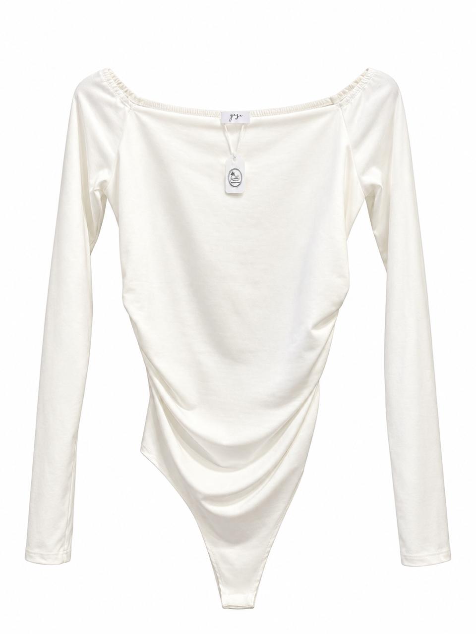 Body suit ajustado en color blanco