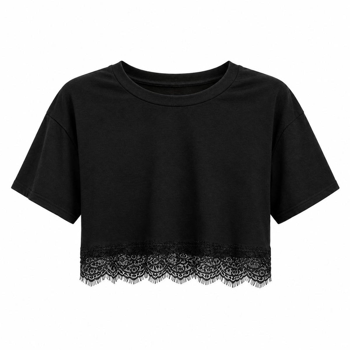Camiseta crop top negra de manga corta con remate de encaje en el ruedo