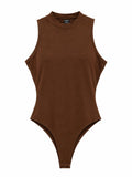 Body de cuello redondo en color café