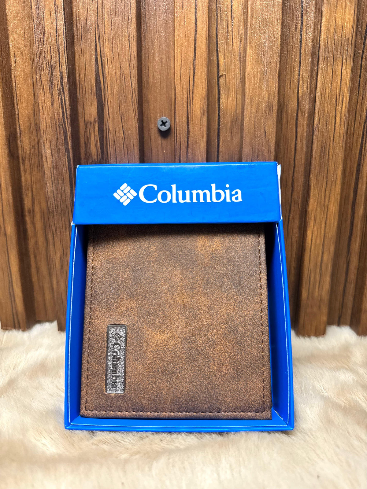 Billetera para Hombre Columbia café envejecido en cuero