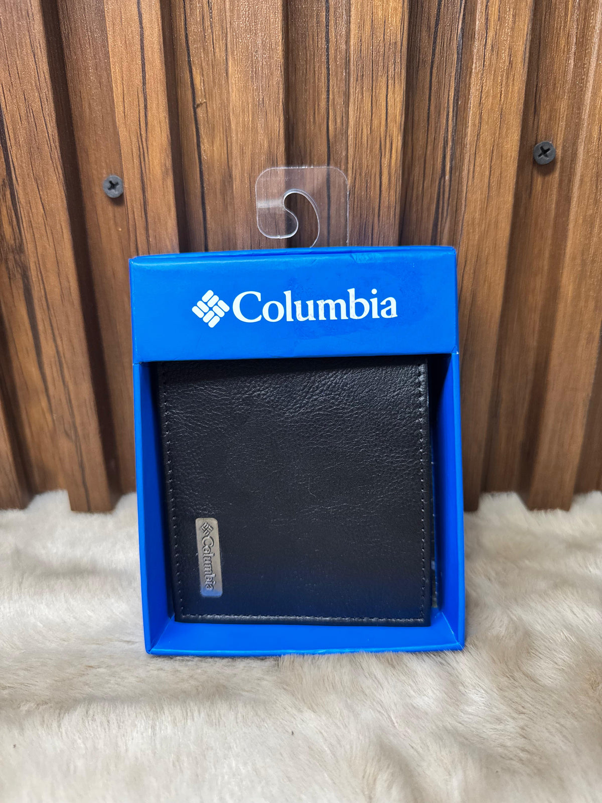 Billetera para Hombre Columbia negra en cuero grano fino